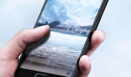 瓜哥带你吃瓜奇葩手机壳,那些奇葩手机壳背后的趣味世界