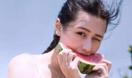 女人吃瓜题,揭秘女性吃瓜背后的心理奥秘