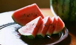 校园吃瓜冬天,那些温暖又搞笑的校园瞬间