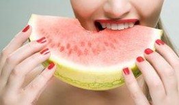 最新外网吃瓜,外网热议的最新“瓜”事件，真相究竟如何？