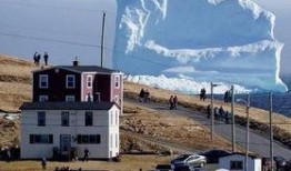 冰山吃瓜群众,揭秘网络舆论背后的真实心态