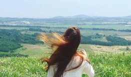 美女吃瓜背影头像真人,美女吃瓜背影头像背后的真实人生