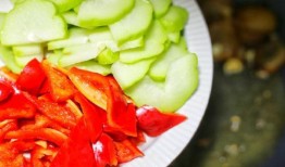 佛手瓜如何炒菜吃,家常美味，营养满分