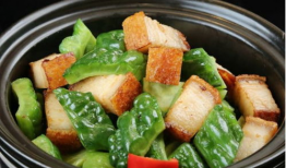 杜阮吃凉瓜酒楼,品味传统美食，畅饮清凉佳酿