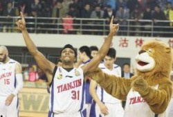 天津男篮吃瓜,揭秘背后的“吃瓜”真相