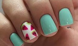 昆明美甲吃瓜,一场吃瓜盛宴背后的行业真相